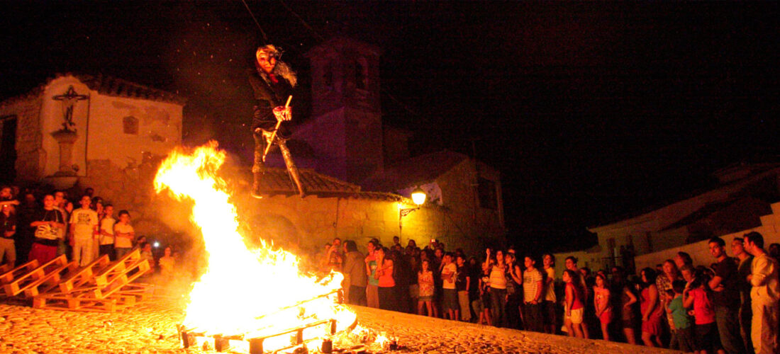 Vive la Noche de San Juan en Alcalá la Real