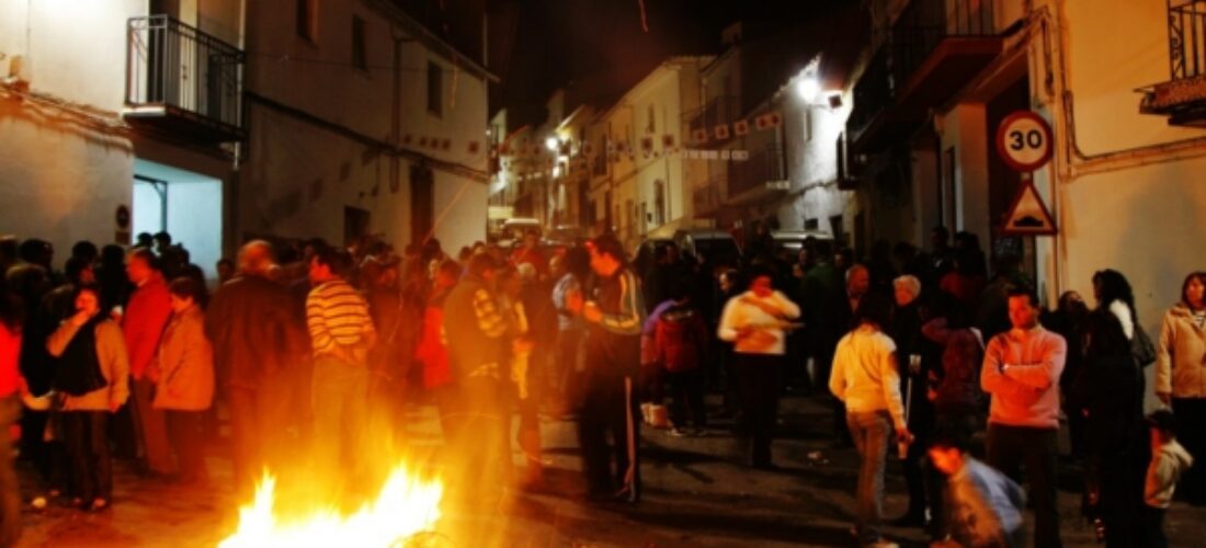 Esta noche lumbres y tambores celebrarán la víspera de San José